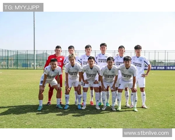 杭州足球队的崛起与发展探索:从意识到实践的全面解析 杭州足球队的崛起与发展探索:从意识到实践的全面解析